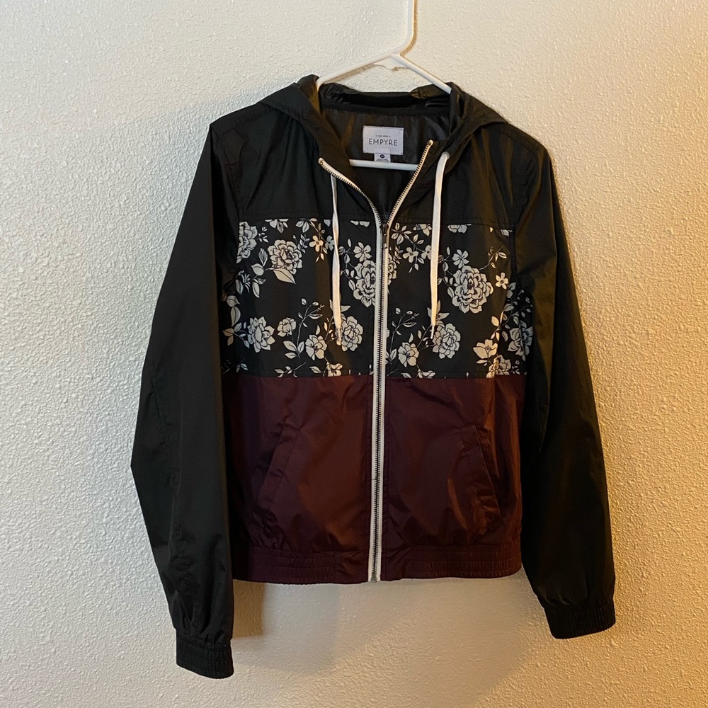Windbreaker light jacket